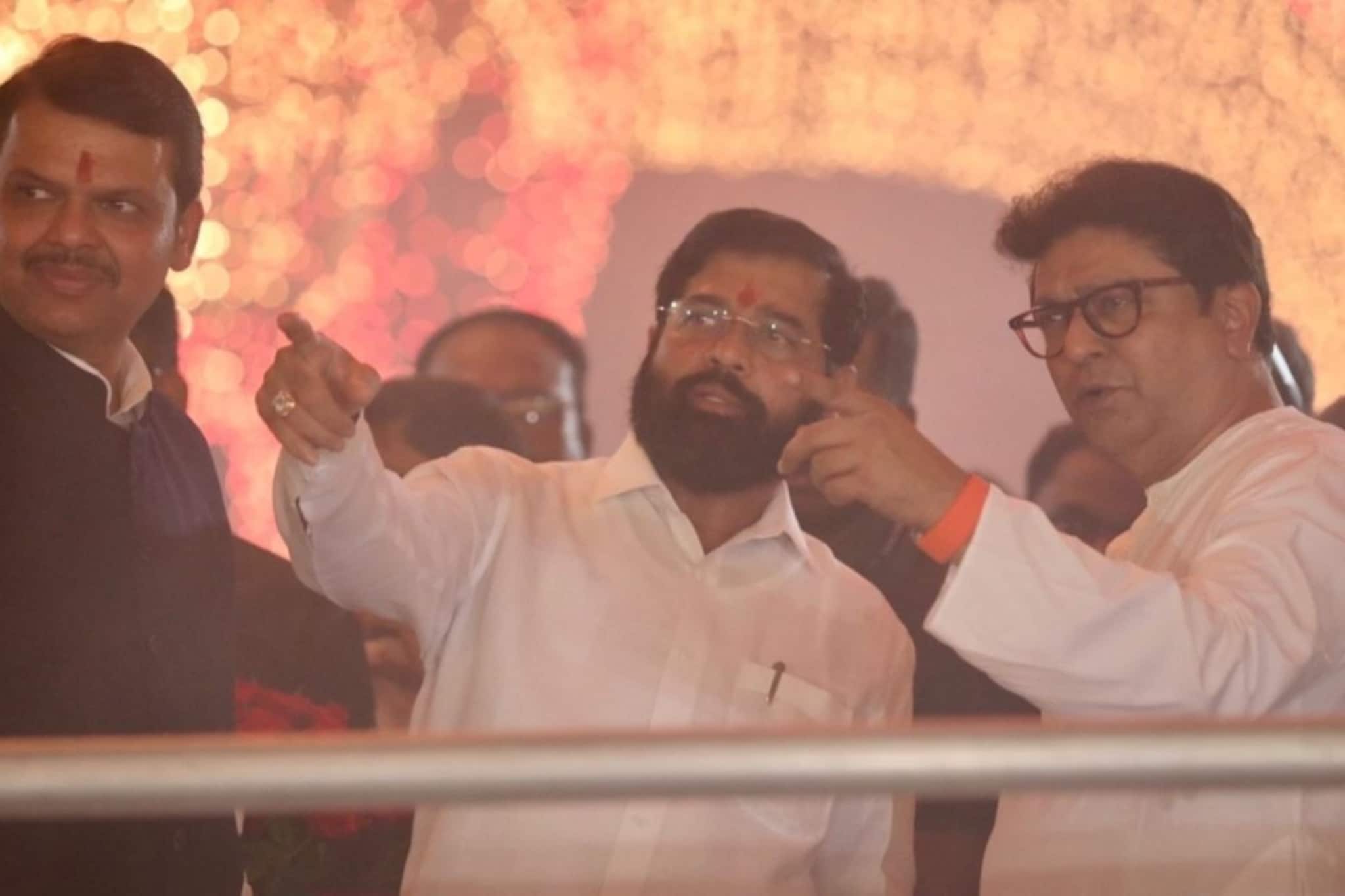 KDMC मध्ये शिंदे-फडणवीसांना धक्का, राज ठाकरेंनी गेम फिरवला, MNS उमेदवारांची यादी