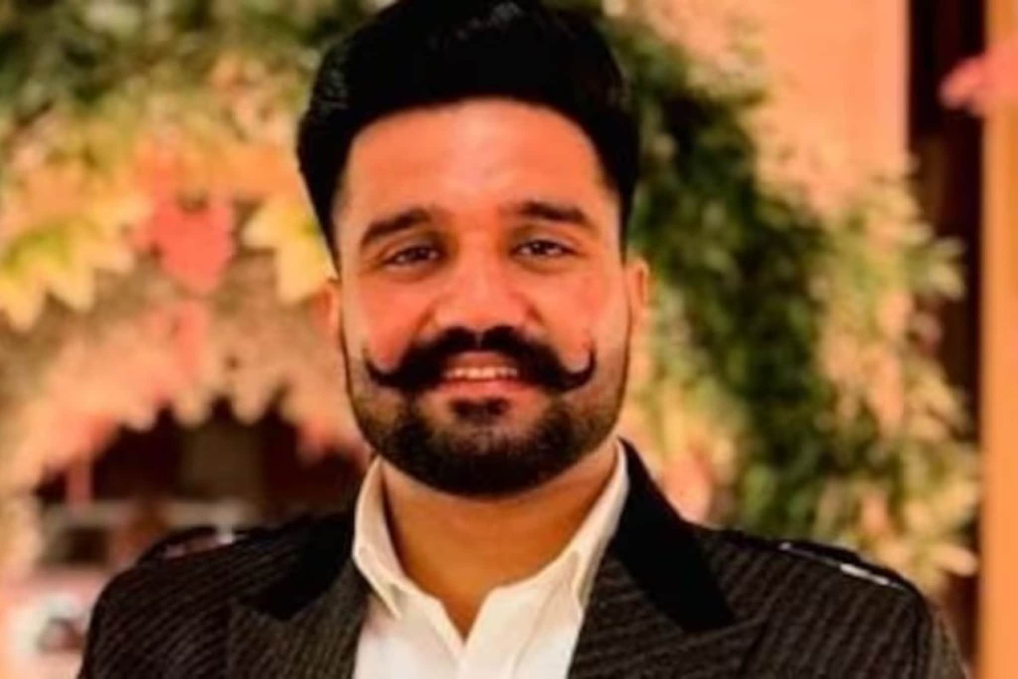 सिद्धू मूसेवालाच्या हत्येचा बदला, प्रसिद्ध कबड्डीपटूची गोळ्या घालून हत्या,सेल्फी सिद्धू मूसेवालाच्या हत्येचा बदला, प्रसिद्ध कबड्डीपटूची गोळ्या घालून हत्या,सेल्फी