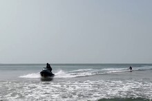 Ratnagiri News : नववर्षाच्या तोंडावर दु:खाचा डोंगर,मुंबईहून गुहागरला गेलेले कुटुंब समुद्रात बुडालं, नेमकं काय घडलं?