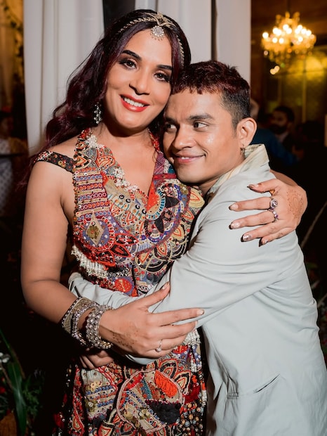 रिचा चड्ढाने तिच्या पोस्टमध्ये लिहिलंय,  