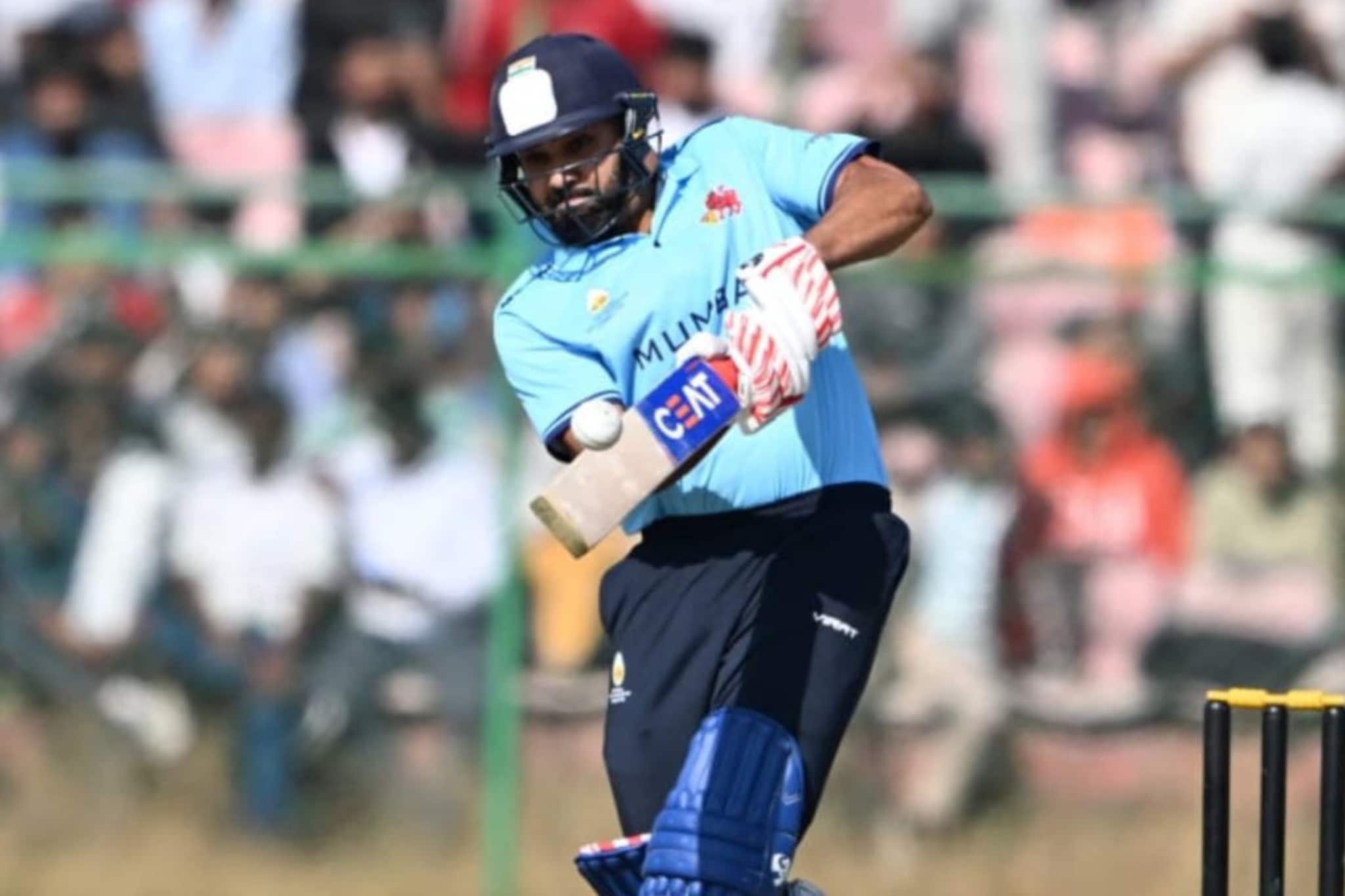 'हिटमॅन'ने राडा केला, Vijay Hazareमध्ये गोलंदाजांना धु धु धूतला, वादळी खेळीचा पह