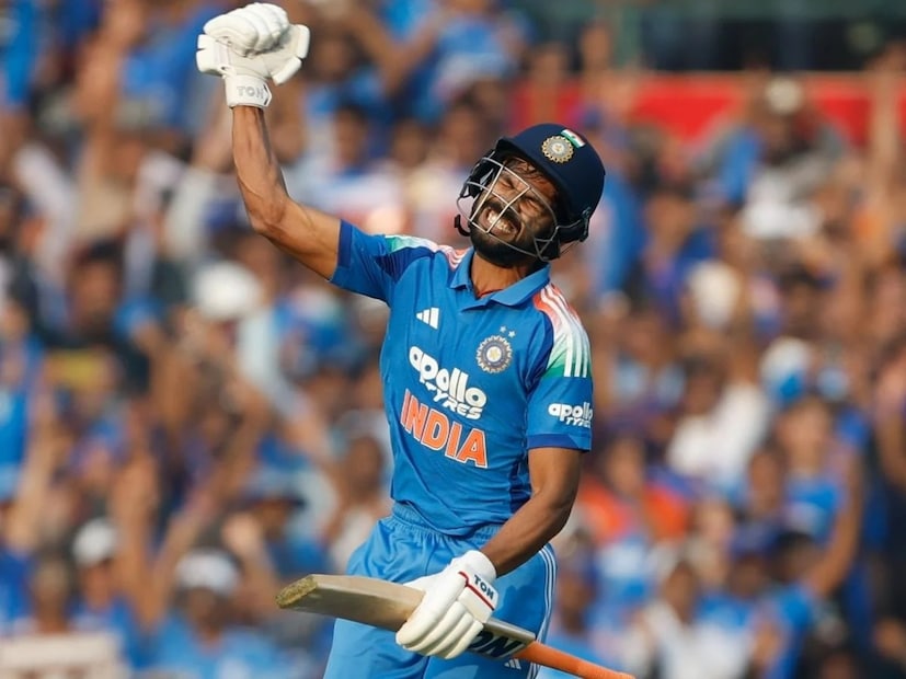 टी-20 सीरिजसाठी ऋतुराज गायकवाड, यशस्वी जयस्वाल, नितीश कुमार रेड्डी, केएल राहुल, ऋषभ पंत, ध्रुव जुरेल आणि प्रसिद्ध कृष्णा या 7 खेळाडूंची निवड करण्यात आलेली नाही. तर विराट, रोहित आणि जडेजा निवृत्ती घेतल्यामुळे टी-20 सीरिजमध्ये दिसणार नाहीत.