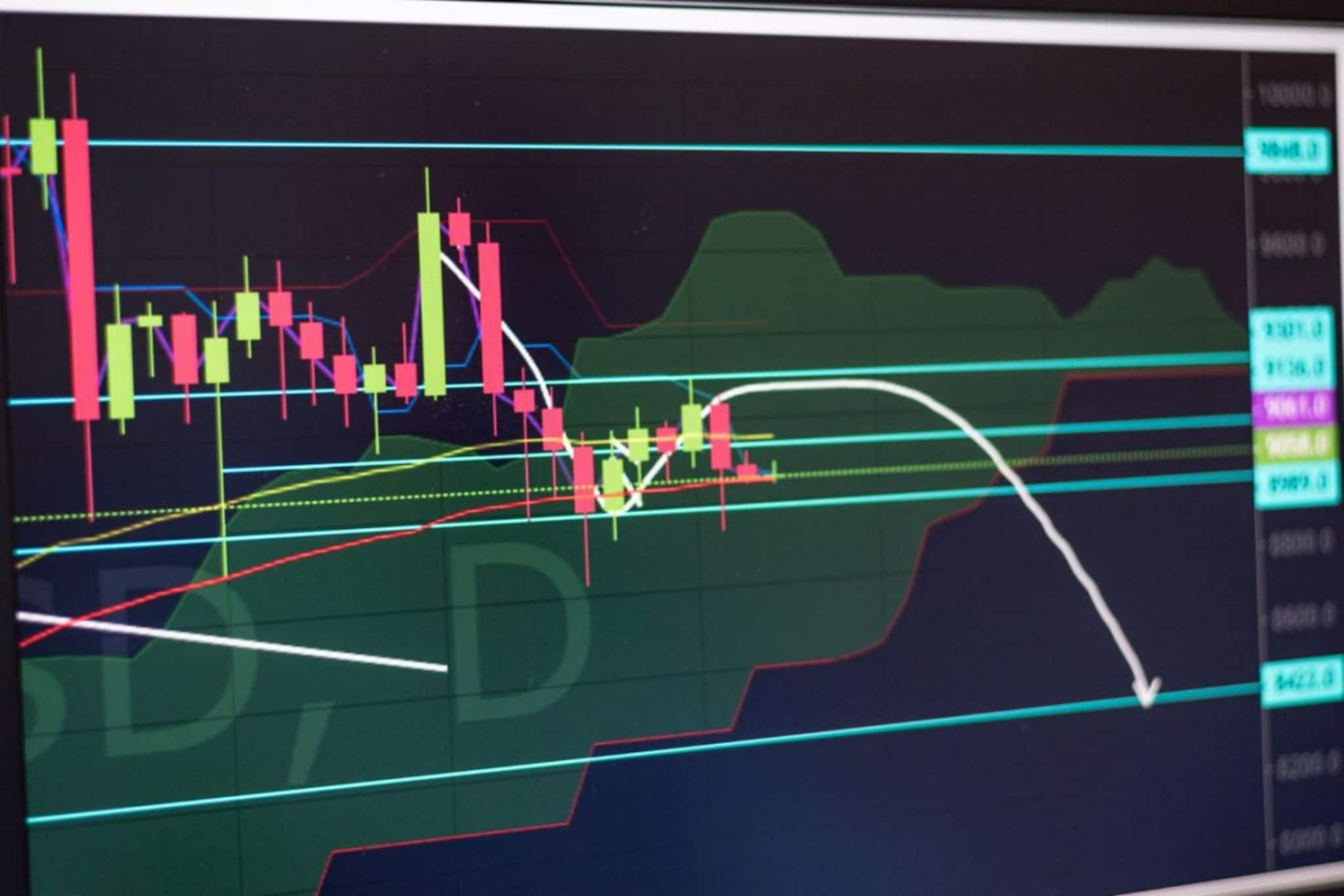 सेमिनार, क्लासेस अन् पैसा डब्बल, ठाण्यात शेअर मार्केटच्या नावाखाली मोठा स्कॅम सेमिनार, क्लासेस अन् पैसा डब्बल, ठाण्यात शेअर मार्केटच्या नावाखाली मोठा स्कॅम