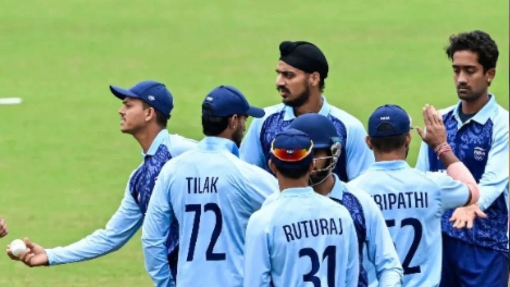 6,6,6,6,6,6...223च्या स्ट्राईक रेटने धावा,तरी टीम इंडियात संधी नाही, कोण आहे खेळाडू?