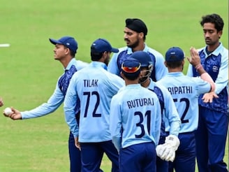 6,6,6,6,6,6...223च्या स्ट्राईक रेटने धावा,तरी टीम इंडियात संधी नाही, कोण आहे खेळ