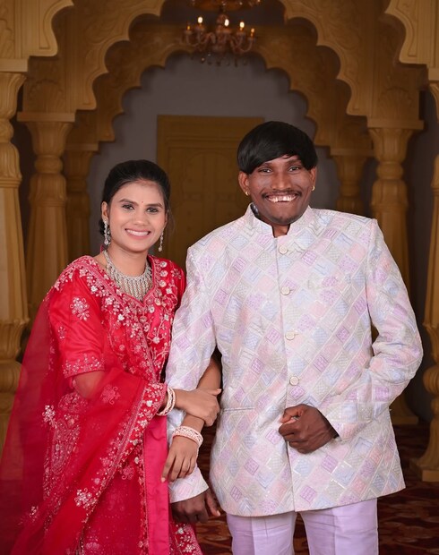 दुसऱ्या युझरने लिहिलंय, 