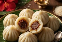 Modak : उकडीचे मोदक तुटू नयेत म्हणून काय करावे? 'उकड' काढण्याचं हे सिक्रेट डोक्यात फिक्स करा, मग कधीही फाटणार नाही आवरण