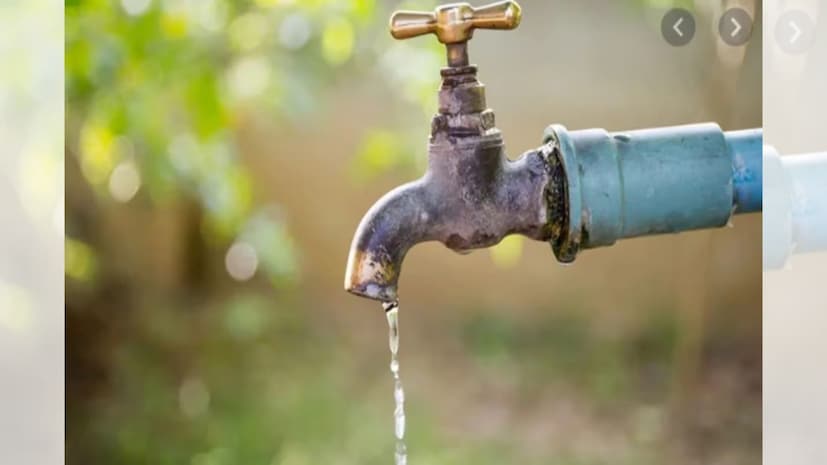 अर्थात बाटली बंद पाणी आपत्कालीन परिस्थितीत किंवा नळाचे पाणी असुरक्षित असताना आवश्यक ठरते. परंतु बहुतांश विकसित देशांमध्ये बाटली बंद पाणी नळाच्या पाण्यापेक्षा अधिक सुरक्षित किंवा शुद्ध असतेच असे नाही. हवामान बदल आणि प्रदूषणामुळे पाण्याच्या उपलब्धतेवर परिणाम होत असताना, बाटली बंद आणि नळाच्या पाण्यातील खरा फरक समजून घेणे अधिक गरजेचे बनले आहे. 