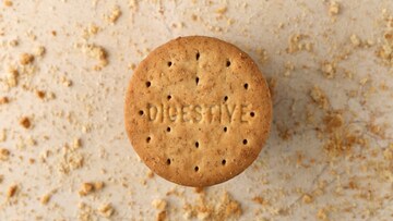 काही बिस्किटवर होल असतात, काहींवर नाही; असं का? ही फक्त डिझाइन नाही, कारण वेगळंच