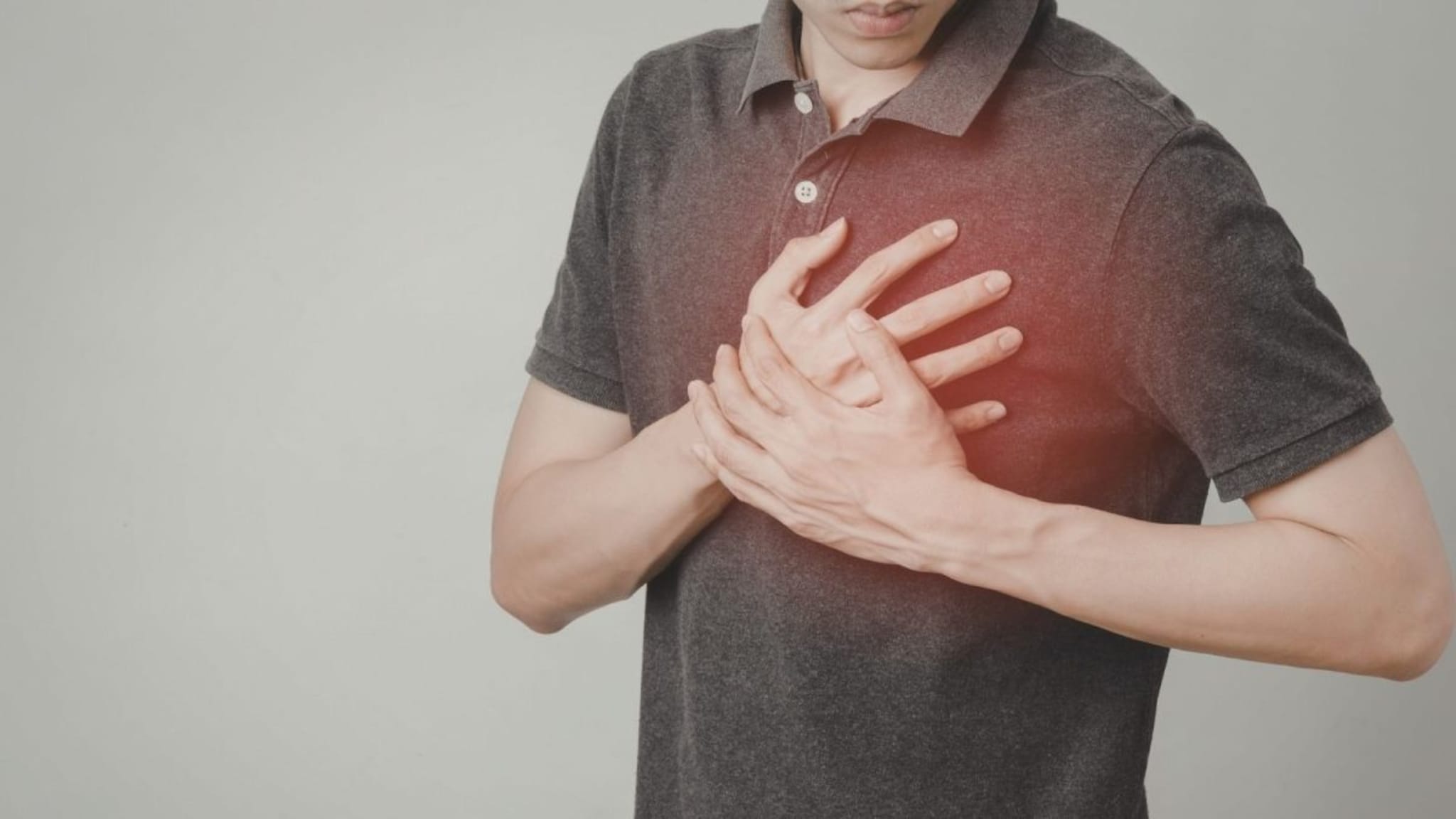 Heart Attack Vs Acidity : छातीतील वेदना हार्ट अटॅक की अ‍ॅसिडीटी, कसं ओळखायचं? चुकीच्या निदानामुळे पुण्यातील तरुणाचा मृत्यू