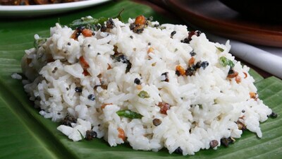 Ayurveda Warns: Hot Rice with Cold Curd Harms Digestion, Causes Toxins