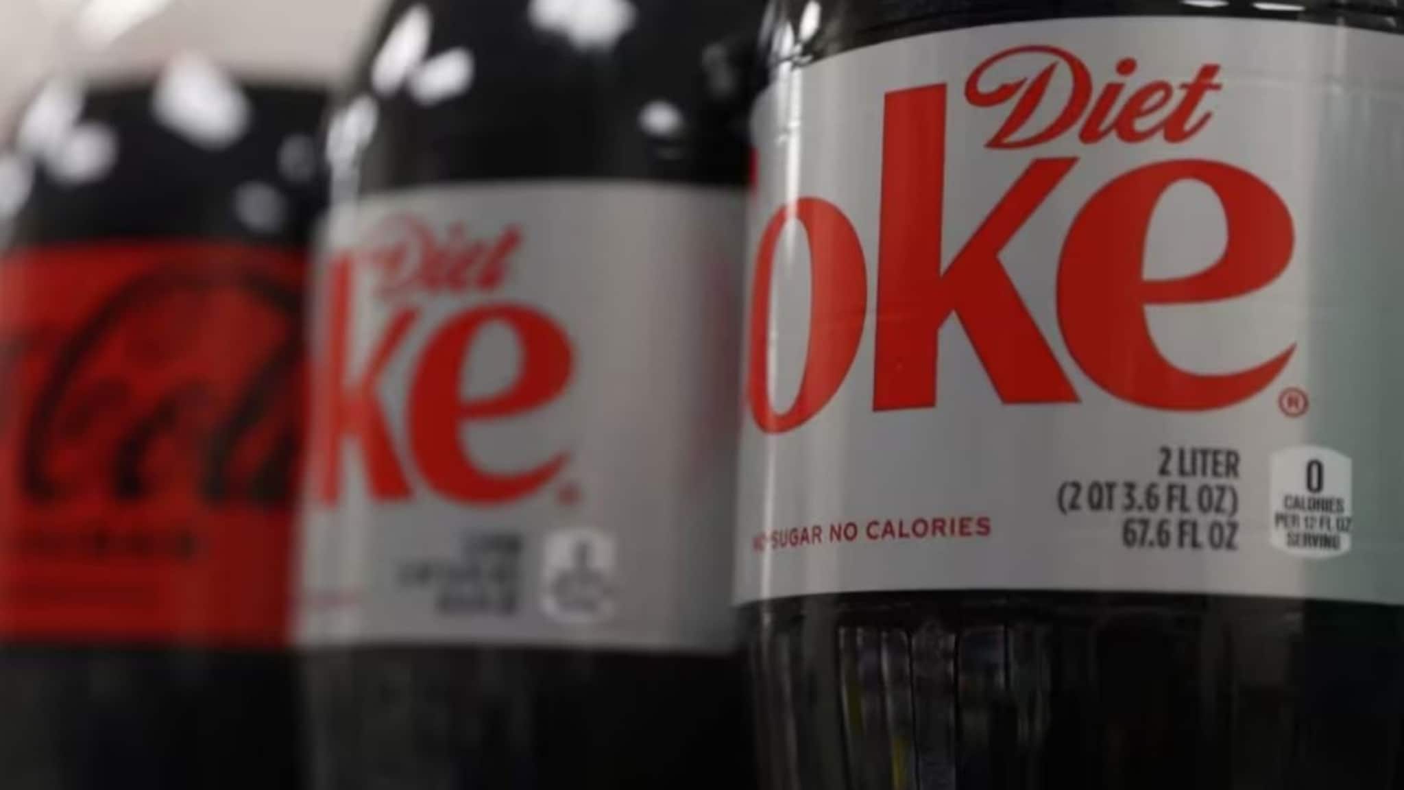 Diabetes Diet Coke : डायबेटिजच्या भीतीने नॉर्मल कोल्डड्रिंक सोडलं, डाएट कोक पिणं सुरू केलं; आता तेच बनलं डोकेदुखी
