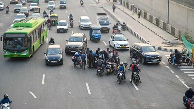 गोल्डन आवर: सड़क दुर्घटना पीड़ितों के लिए 60 मिनट महत्वपूर्ण; गुड सेमेरिटन कानून समझाया गया.