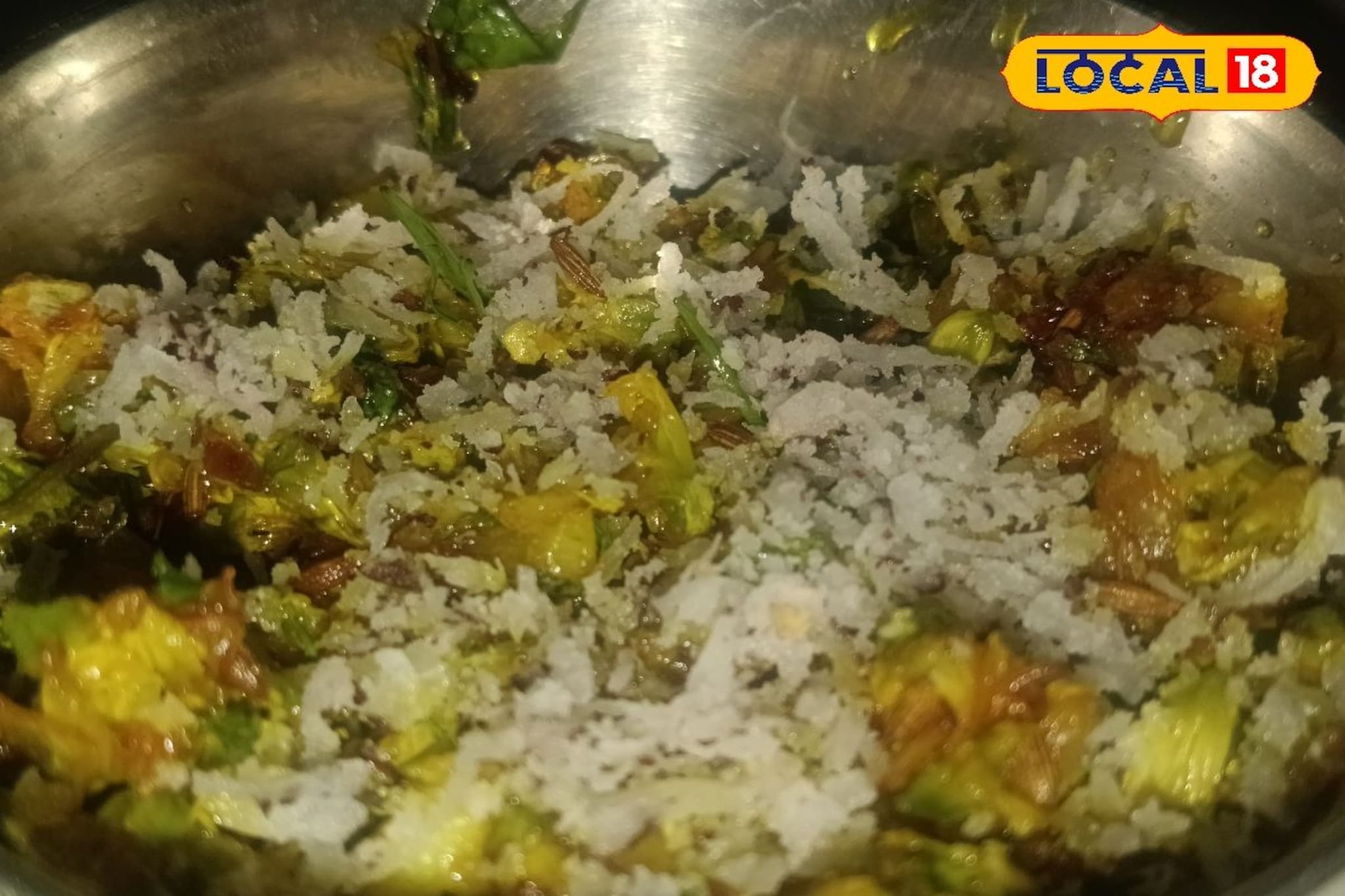 आरोग्यासाठी फायदेशीर, हिवाळ्यात करा शेवग्याच्या फुलांची भाजी, रेसिपीचा Video