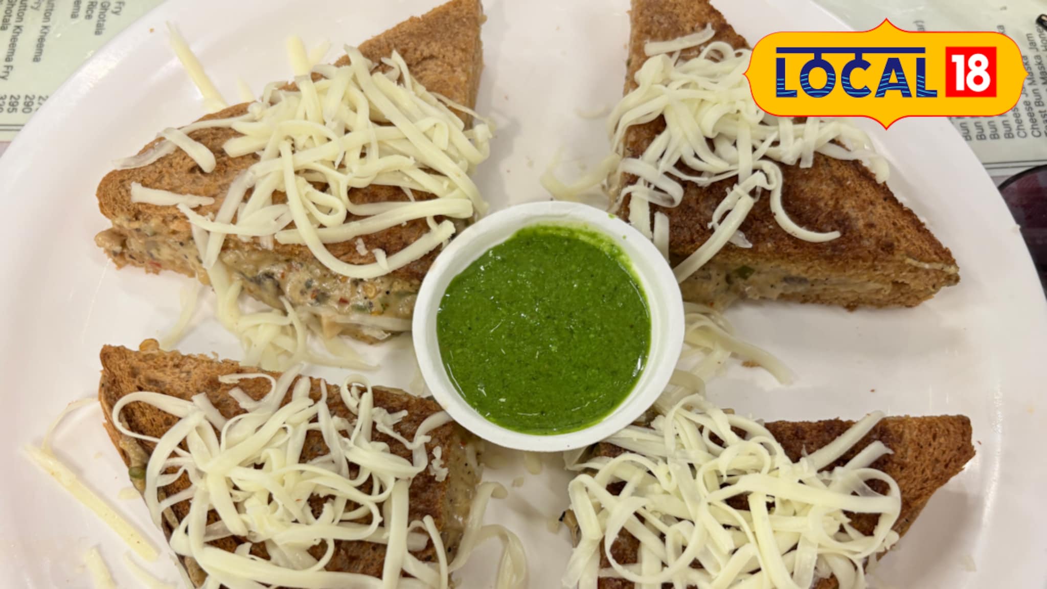 बन-पाव अन् बोंबील फ्राय, इराणी कॅन्टीनमध्ये चवींचा खजिना, 100 हून अधिक पदार्थांचा घ्या आस्वाद