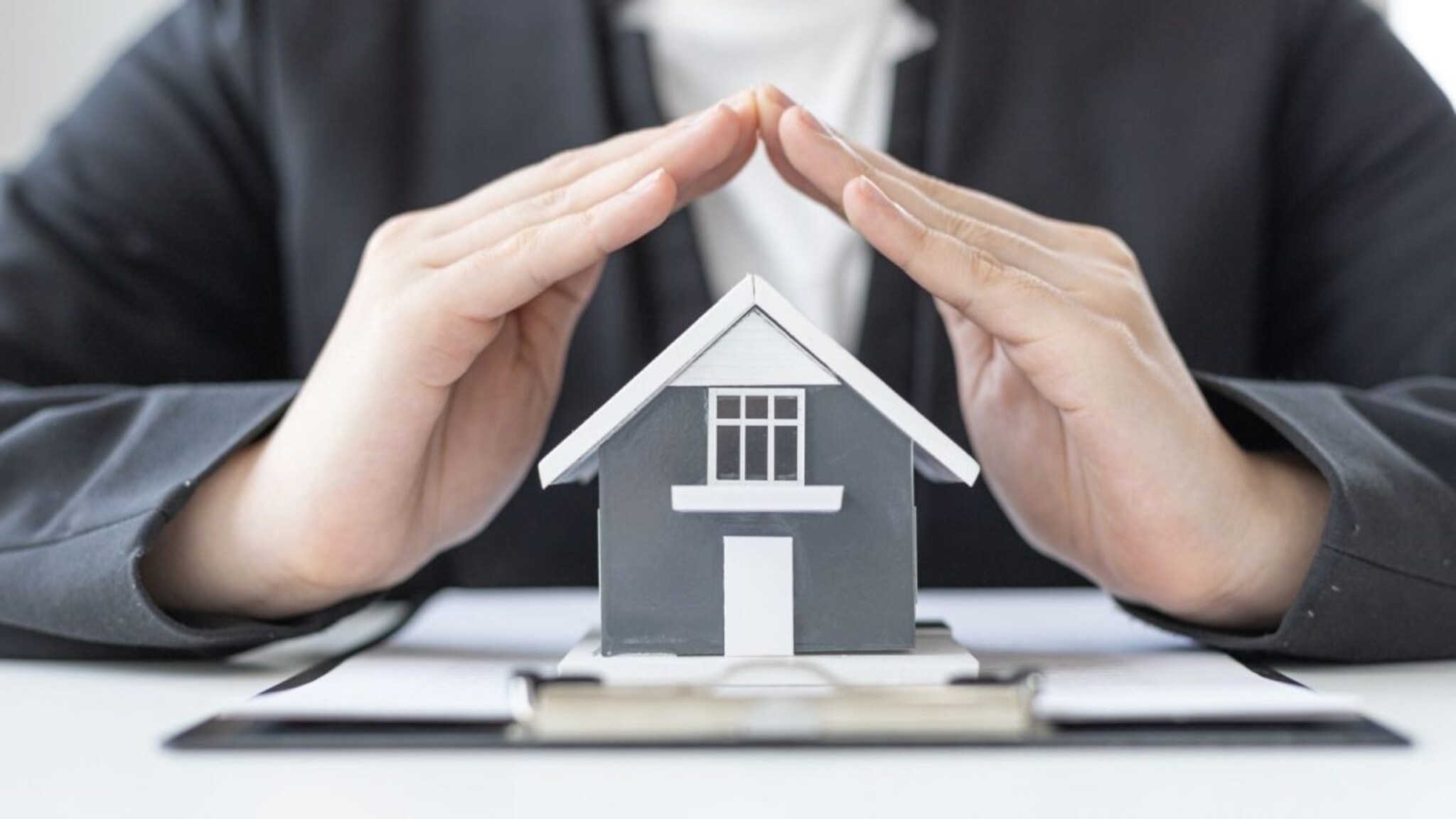 भारतातील सगळ्यात स्वस्त घरं! किंमत फक्त अडीच लाख रुपये, आहे कुठे पटापट पाहा