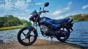 1 लीटर पेट्रोलमध्ये 65 KM चालते, Hero Splendor ला टक्कर देते ही स्वस्त बाईक 1 लीटर पेट्रोलमध्ये 65 KM चालते, Hero Splendor ला टक्कर देते ही स्वस्त बाईक