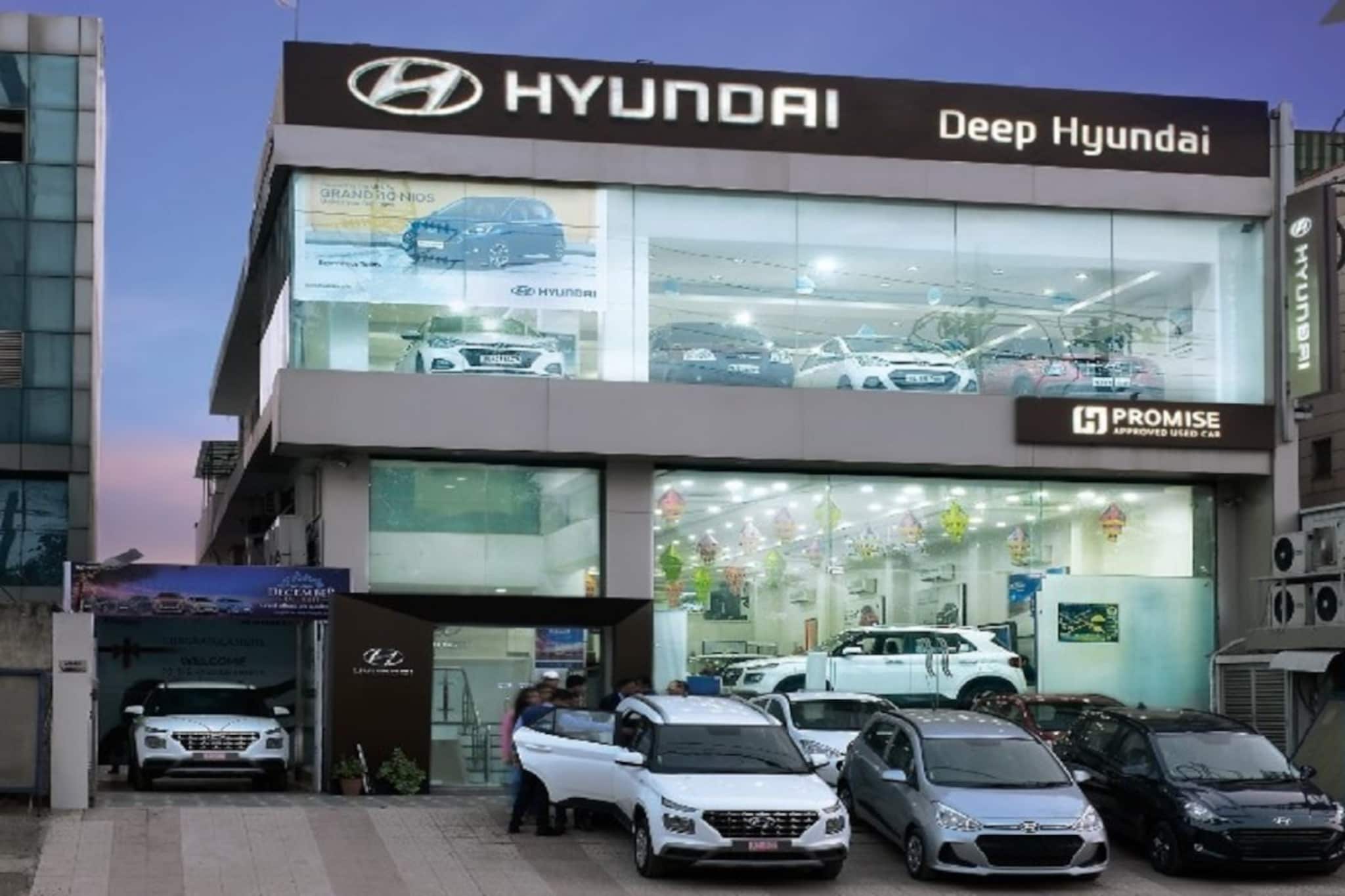एका पाठोपाठ 4 गाड्या लॉन्च करणार Hyundai! मॉडर्न टेक्नॉलॉजीने असतील सुसज्ज 