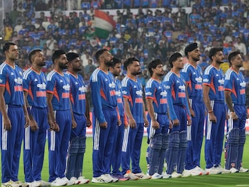 टॉस जिंकून सगळे बॉलिंग घेतात, पण बॅटिंग का घेतली? सूर्याने सांगितलं कारण टॉस जिंकून सगळे बॉलिंग घेतात, पण बॅटिंग का घेतली? सूर्याने सांगितलं कारण