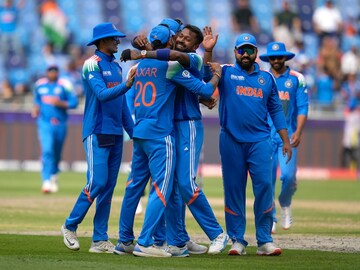 पंतचा पत्ता कट! टीम इंडियाचा दुसरा विकेट कीपर कोण? एका जागेसाठी तिघांमध्ये रेस