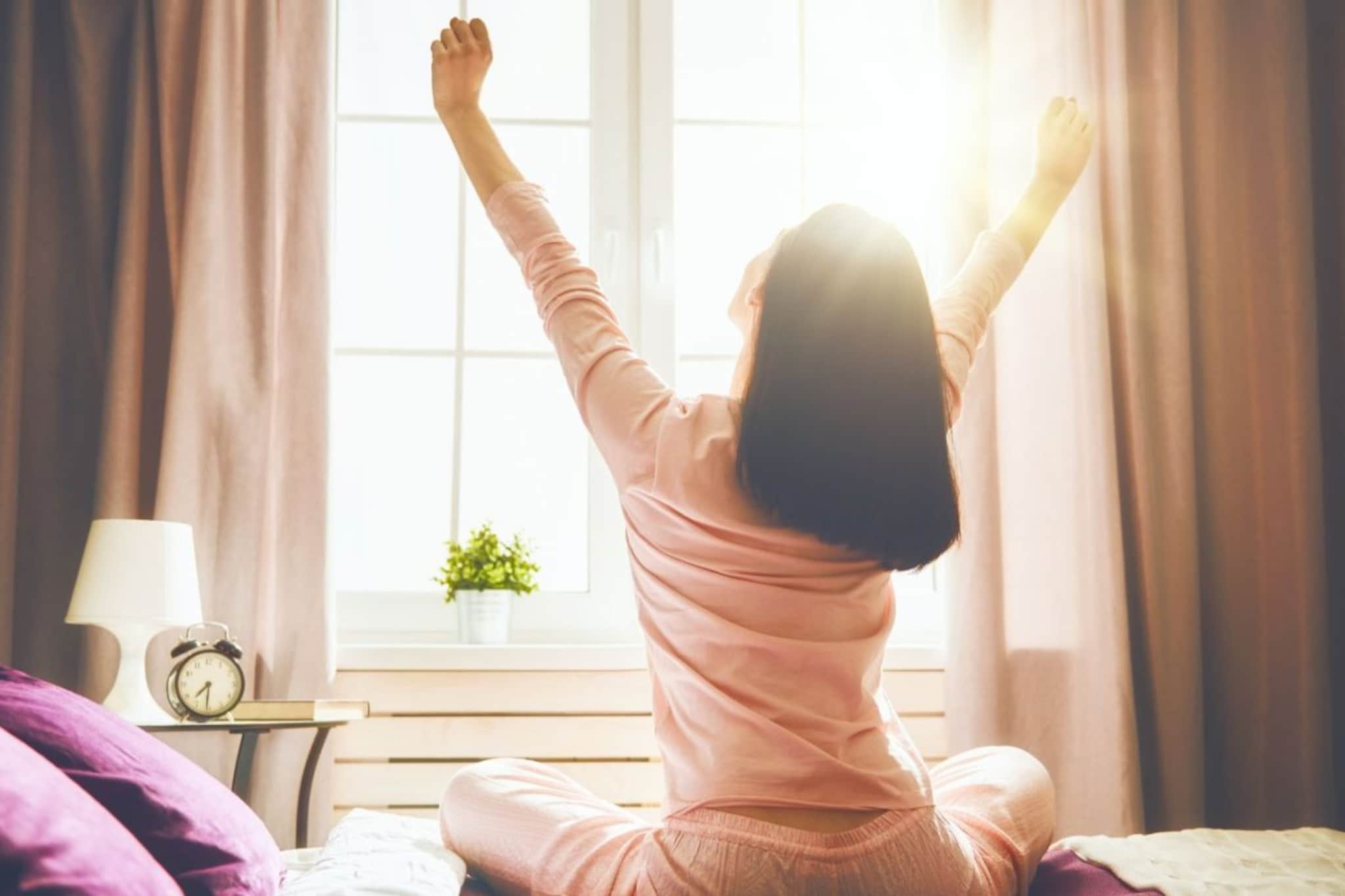 Health Tips : ऋतू बदलाचा त्रास होतो ? योगाभ्यासातल्या उपायांनी करता येईल मात Health Tips : ऋतू बदलाचा त्रास होतो ? योगाभ्यासातल्या उपायांनी करता येईल मात