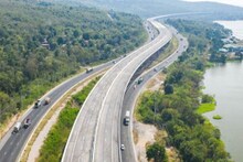 Mumbai Goa Highway: असा हा मुंबई- गोवा महामार्ग! अजून तयारही नाही अन् जिकडे तिकडे भेगाच भेगा!