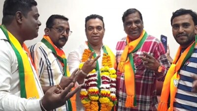 bjp first candidate won seat purushottam patil