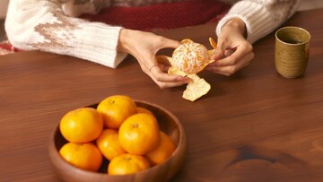 Orange : दररोज एक संत्रं खाल्ल्याने काय होईल, संत्र्याचे शरीरावरील परिणाम