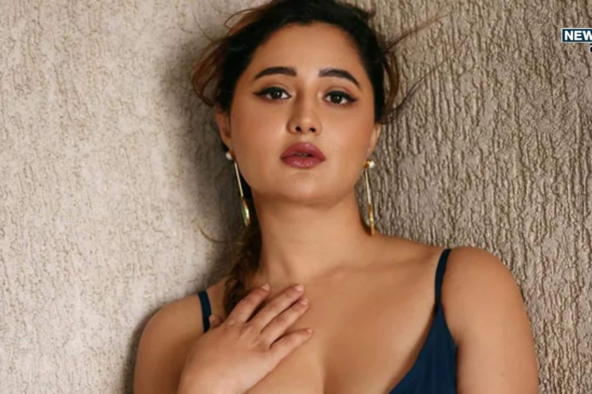 रश्मी देसाई आजही योग्य जोडीदाराच्या शोधात, म्हणाली,"आता माझ्यासाठी माणूस..."