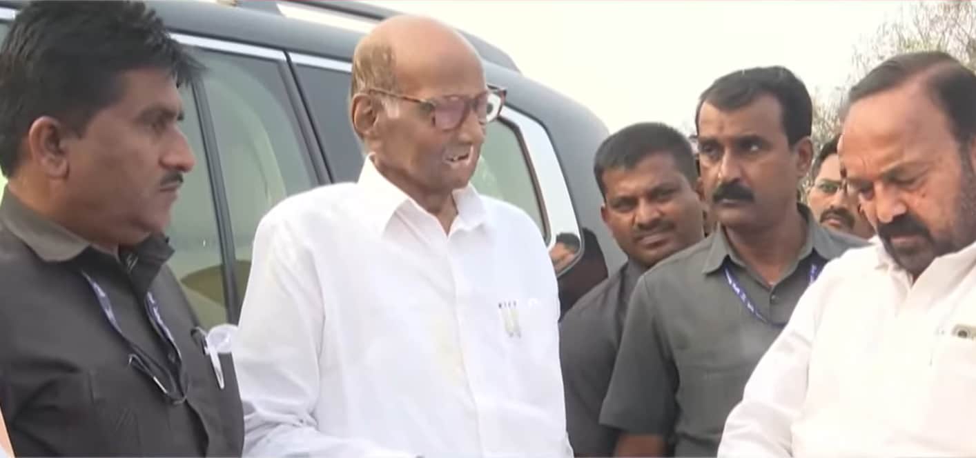 अजित पवार ज्यावेळी बारामतीत कारभार पाहत होते त्यावेळी बारामतीच्या कोणत्याही समस्येसंदर्भात शरद पवारांनी कधीच लक्ष घालत नव्हते. कारण शरद पवारांनी काही वर्षांपूर्वी अजित पवारांकडे कारभार सोपावला होता