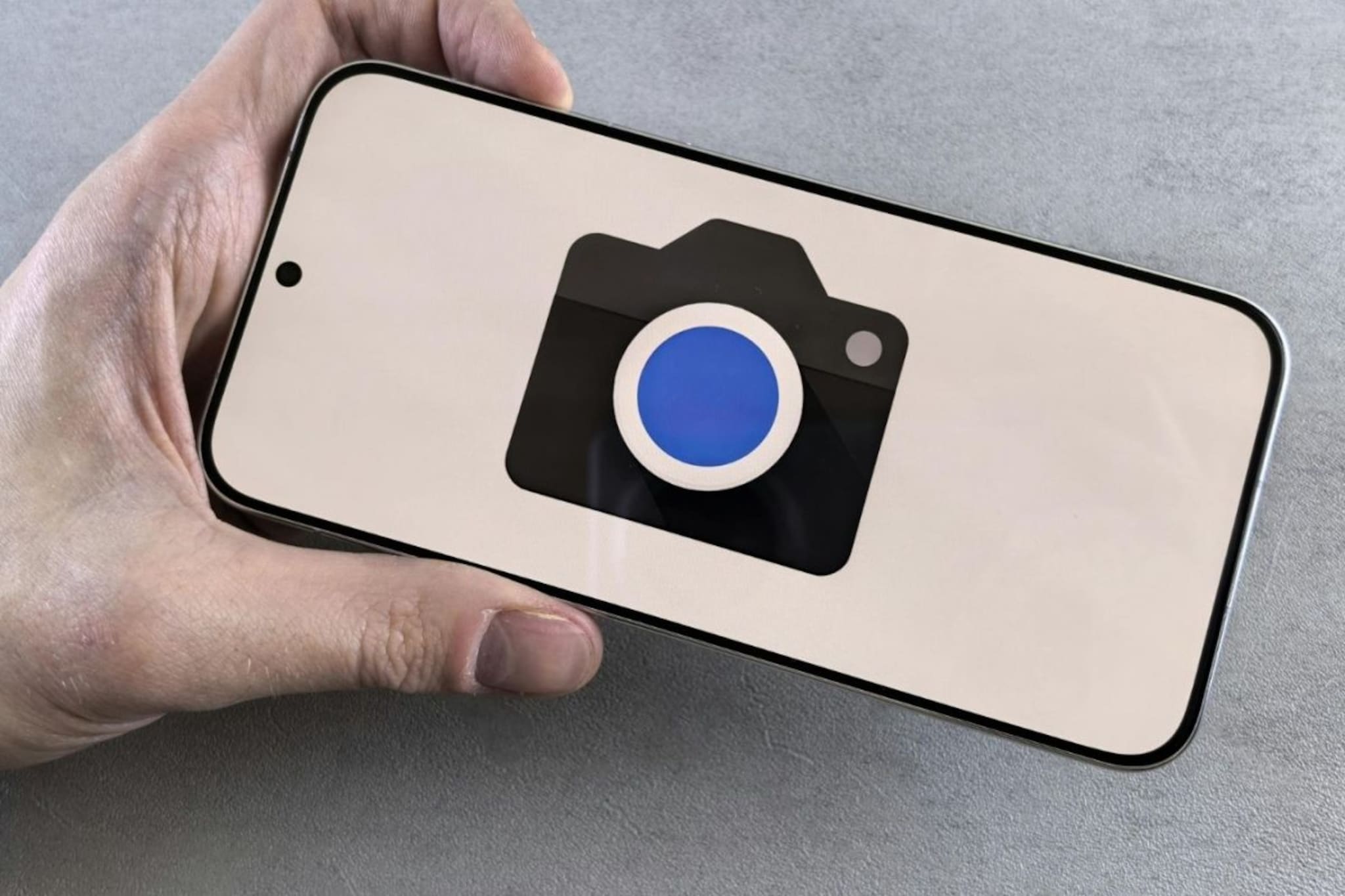 फक्त फोटो-व्हिडीओ काढत नाही; मोबाईल कॅमेरा ही 6 कामंही करतो, कुणाला माहितीच नाही