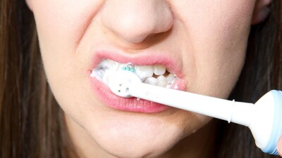 Brushing 3 Times Still Not Enough? Doctors Reveal Surprising Reasons for Tooth Damage