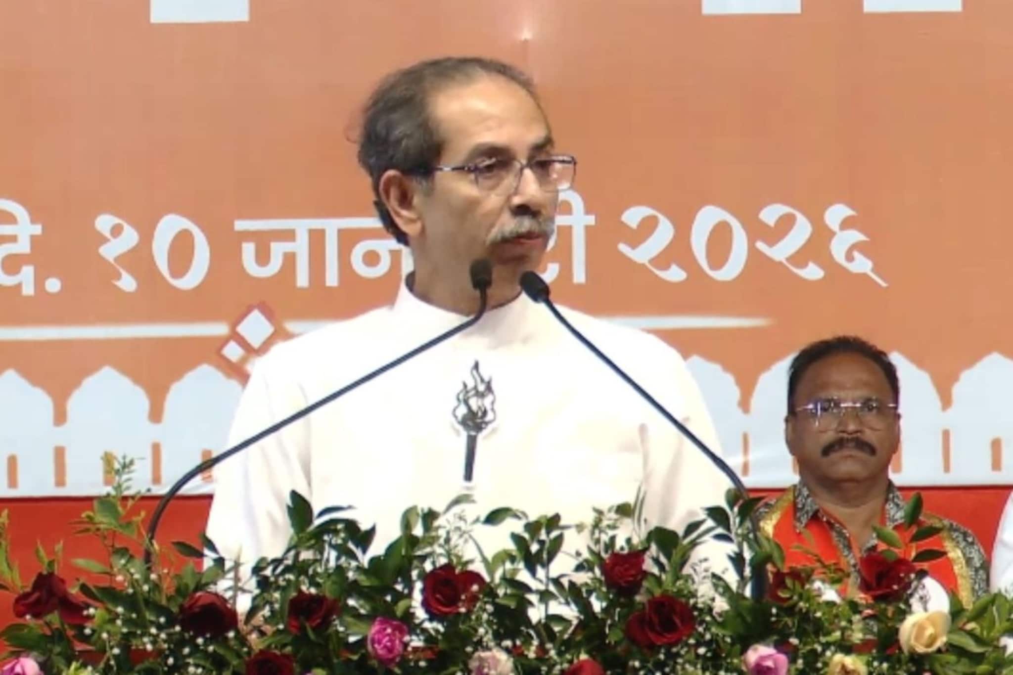 पालघर ते तुषार आपटे, हेच का तुमचं हिंदुत्व?उद्धव ठाकरेंनी भाजपचं सगळंच काढलं पालघर ते तुषार आपटे, हेच का तुमचं हिंदुत्व?उद्धव ठाकरेंनी भाजपचं सगळंच काढलं