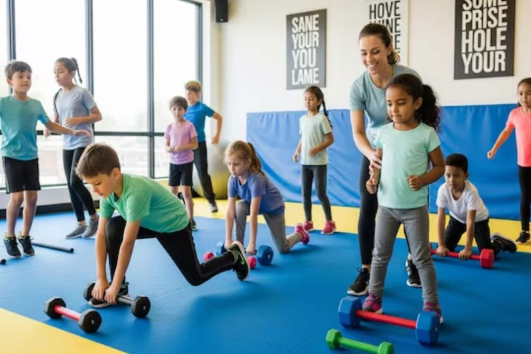 मुलांसाठी जिमला जाण्याचं योग्य वय कोणतं? या माहित हव्या, नाहीतर होऊ शकतं नुकसान