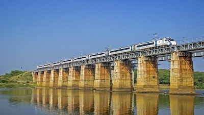 Vande Bharat 4.0: 250 Kmph Speed, Airplane-Like Travel to Eclipse Bullet Train