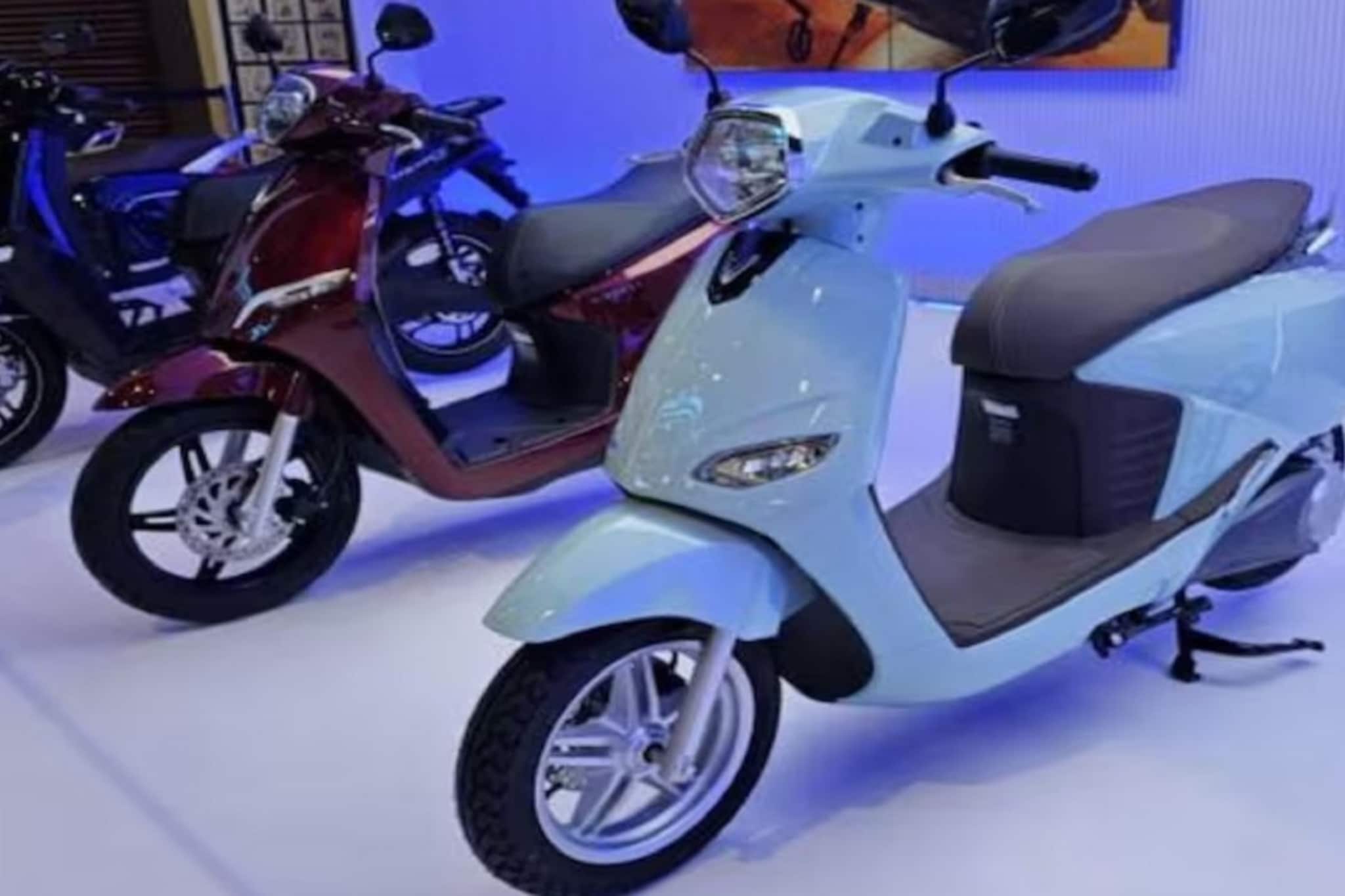 VinFast ने लॉन्च केले 4 नवे ई-स्कूटर! झिरो डाउन पेमेंटवर आणू शकता घरी