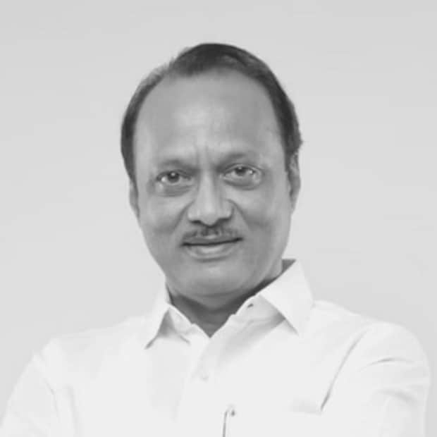 राज्याचे उपमुख्यमंत्री अजित पवार यांचं निधन झालं. बारामतीमध्ये प्रचाराला जात असताना अजित पवार यांच्या विमानाचा दुर्दैवी अपघात झाला. अजित पवारांसह विमानातील इतर सहा जणांचाही मृत्यू झाल्याची माहिती समोर आली आहे. अजित दादांच्या निधनानंतर संपूर्ण महाराष्ट्रावर दु:खाचा डोंगर कोसळला आहे. राज्याचे उपमुख्यमंत्री अजित पवार यांचं निधन झालं. बारामतीमध्ये प्रचाराला जात असताना अजित पवार यांच्या विमानाचा दुर्दैवी अपघात झाला. अजित पवारांसह विमानातील इतर सहा जणांचाही मृत्यू झाल्याची माहिती समोर आली आहे. अजित दादांच्या निधनानंतर संपूर्ण महाराष्ट्रावर दु:खाचा डोंगर कोसळला आहे.