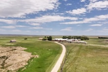 बाबो! एका व्यक्तीकडे मुंबईसारखी 4 शहरं राहतील इतकी जमीन; कोण आहे मालक, कुठे आहे, किंमत किती?