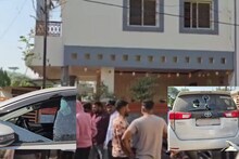 'आमदार असलात म्हणून काय झालं...', निवडणुकीत घराबाहेर टोळक्याची दहशत, गाड्या फोडल्या, अहिल्यानगरमध्ये राडा