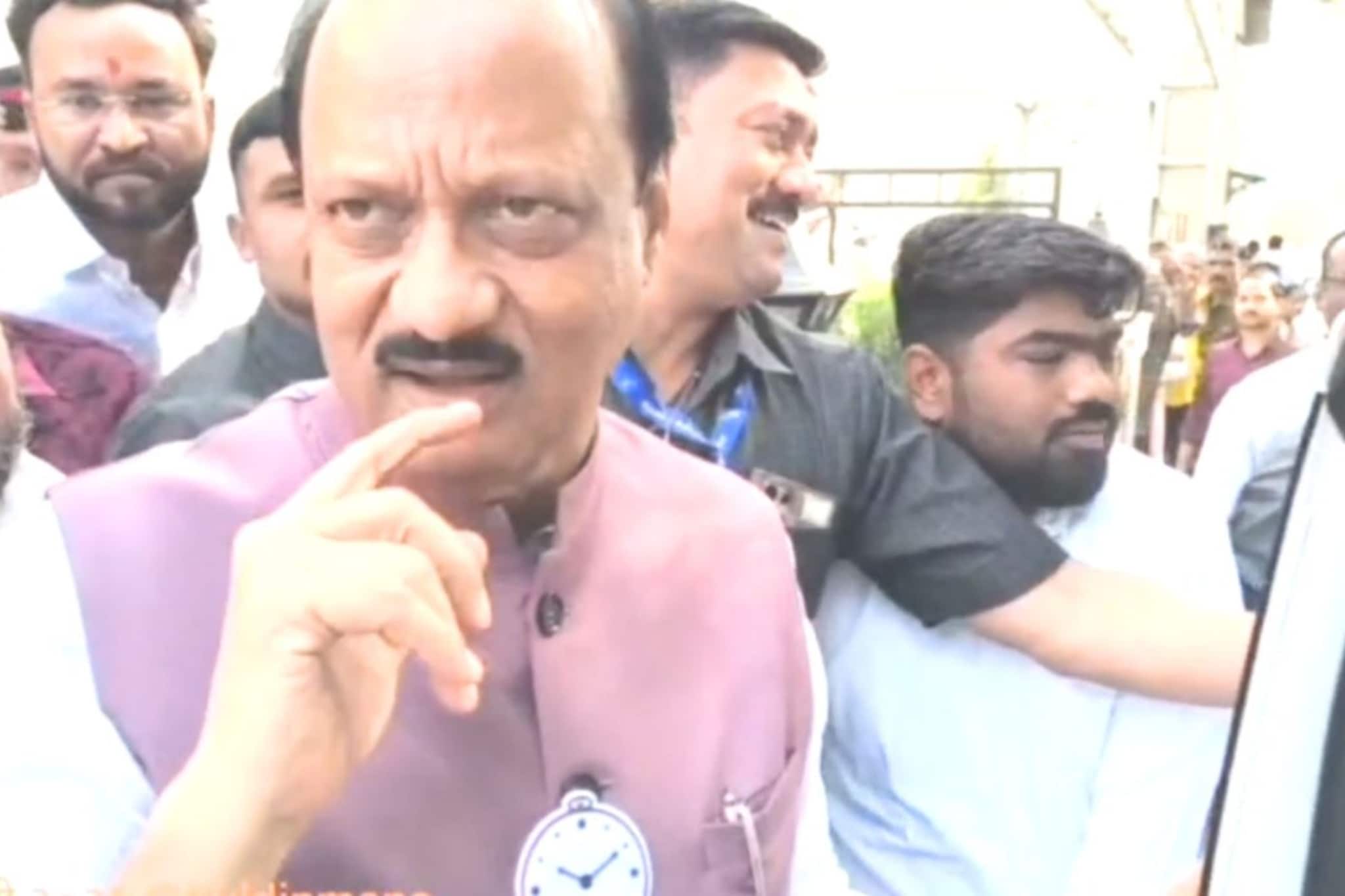 'वैमानिकाचा निरोप आला तर मला जावं लागतं' अजित पवारांचे ते शब्द, डोळ्यात पाणी आणण