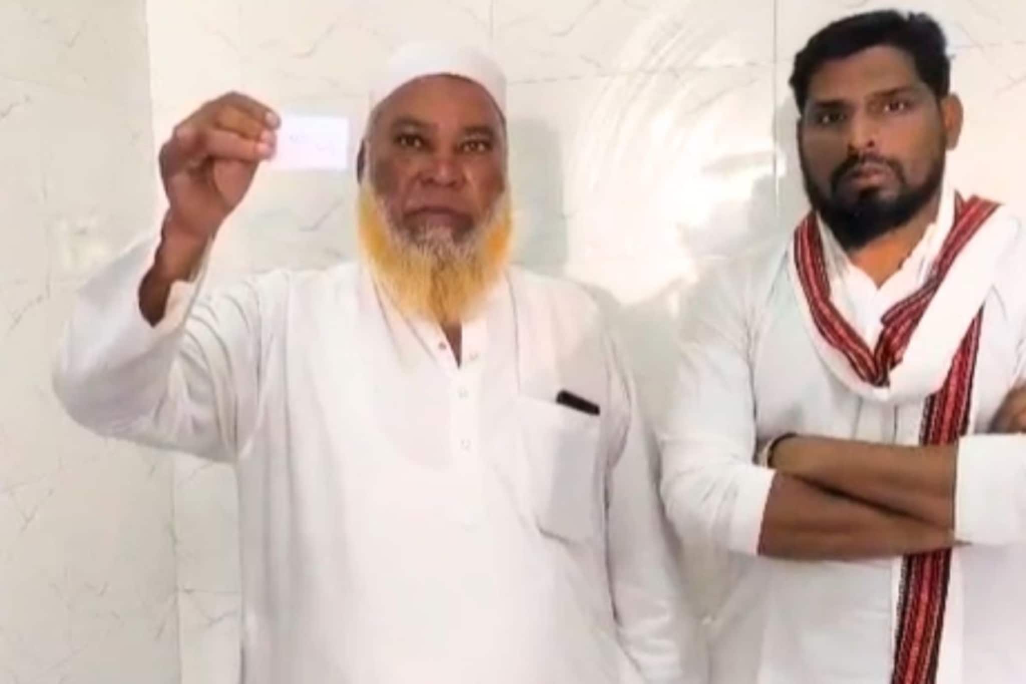 समजूतदारपणा दाखवायला हिंमत लागते! चिठ्ठीतून MIM च्या उमेदवाराने घेतली माघार