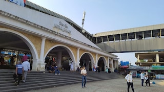 Mira Road: माणुसकीला काळिमा फासणारी घटना, सावत्र वडील- भावाकडून तरुणीवर वारंवार अत्याचार, मीरा रोड हादरलं Mira Road: माणुसकीला काळिमा फासणारी घटना, सावत्र वडील- भावाकडून तरुणीवर वारंवार अत्याचार, मीरा रोड हादरलं