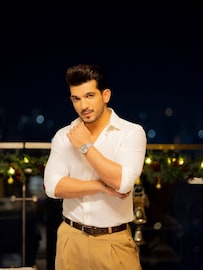 प्रसिद्ध गायिकेवर दु:खाचा डोंगर, आधी वडिल गमावले; 25 दिवसांत बहिणीचा मृत्यू