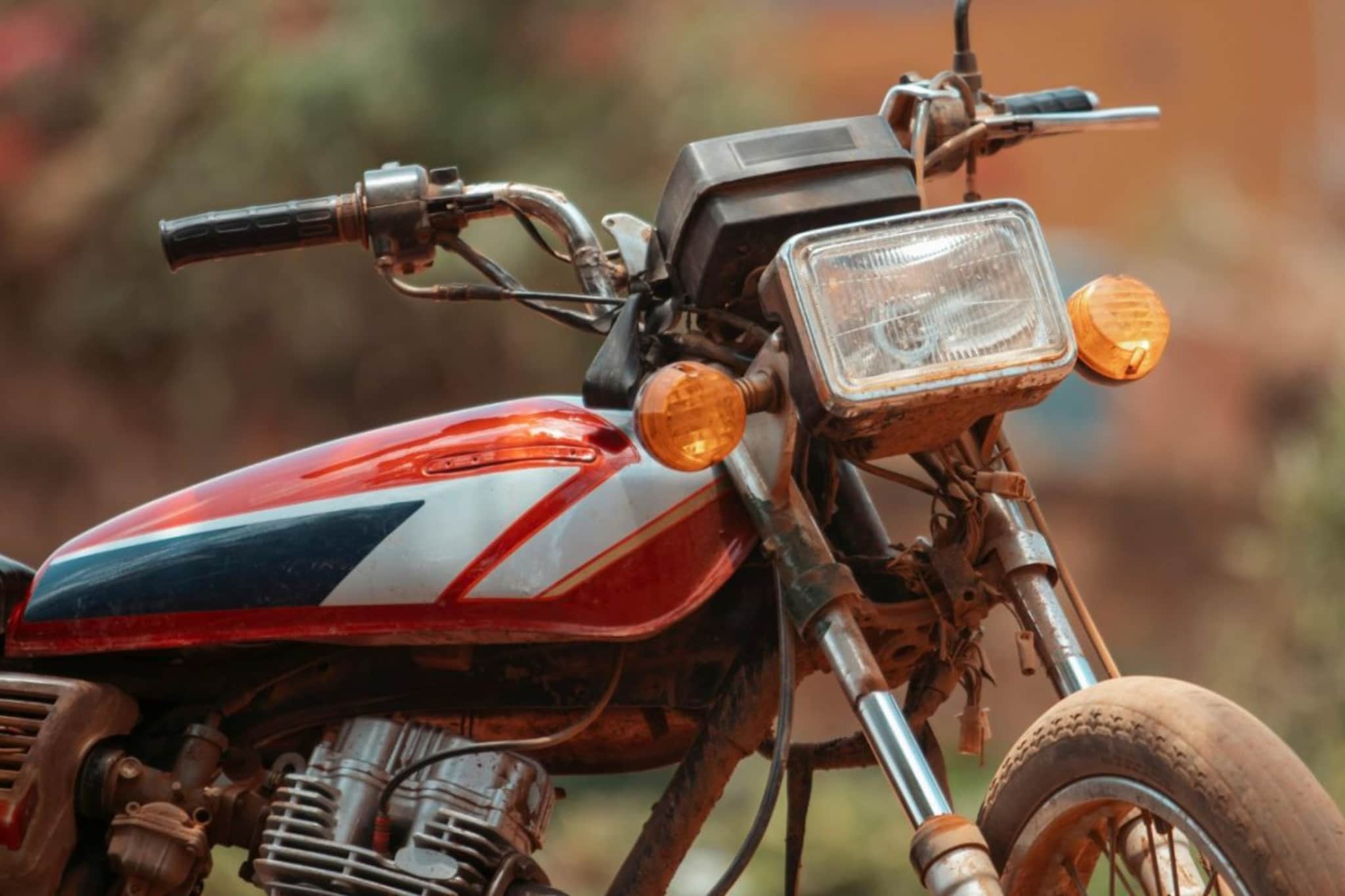 Bike : दररोज 10 KM प्रवास करता? मग किती CC ची बाईक घ्यावी?