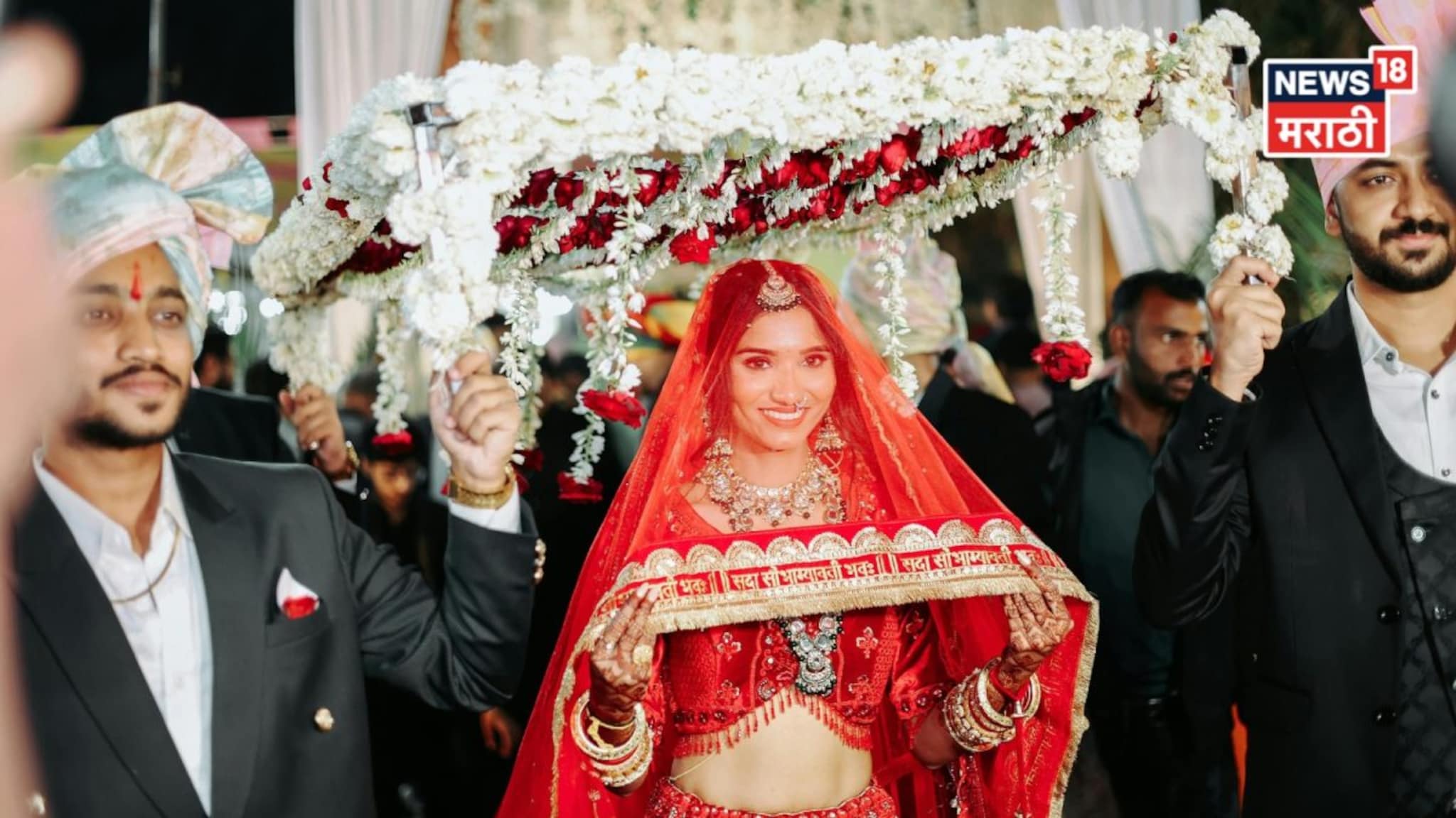 Best Wedding Songs: 2026 मध्ये लग्न आणि Bridel Entry साठी गाणं शोधताय? मग 'या' लिस्टवर एकदा नजर टाकाच