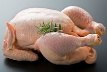 Chicken : चिकनचा कोणता भाग खायचा नसतो? ज्यामुळे कॅन्सर आणि हृदयविकाराचा वाढतोय धोका; नाव आणि कारणं माहित पडली तर पुन्हा कधीही खाणार नाही