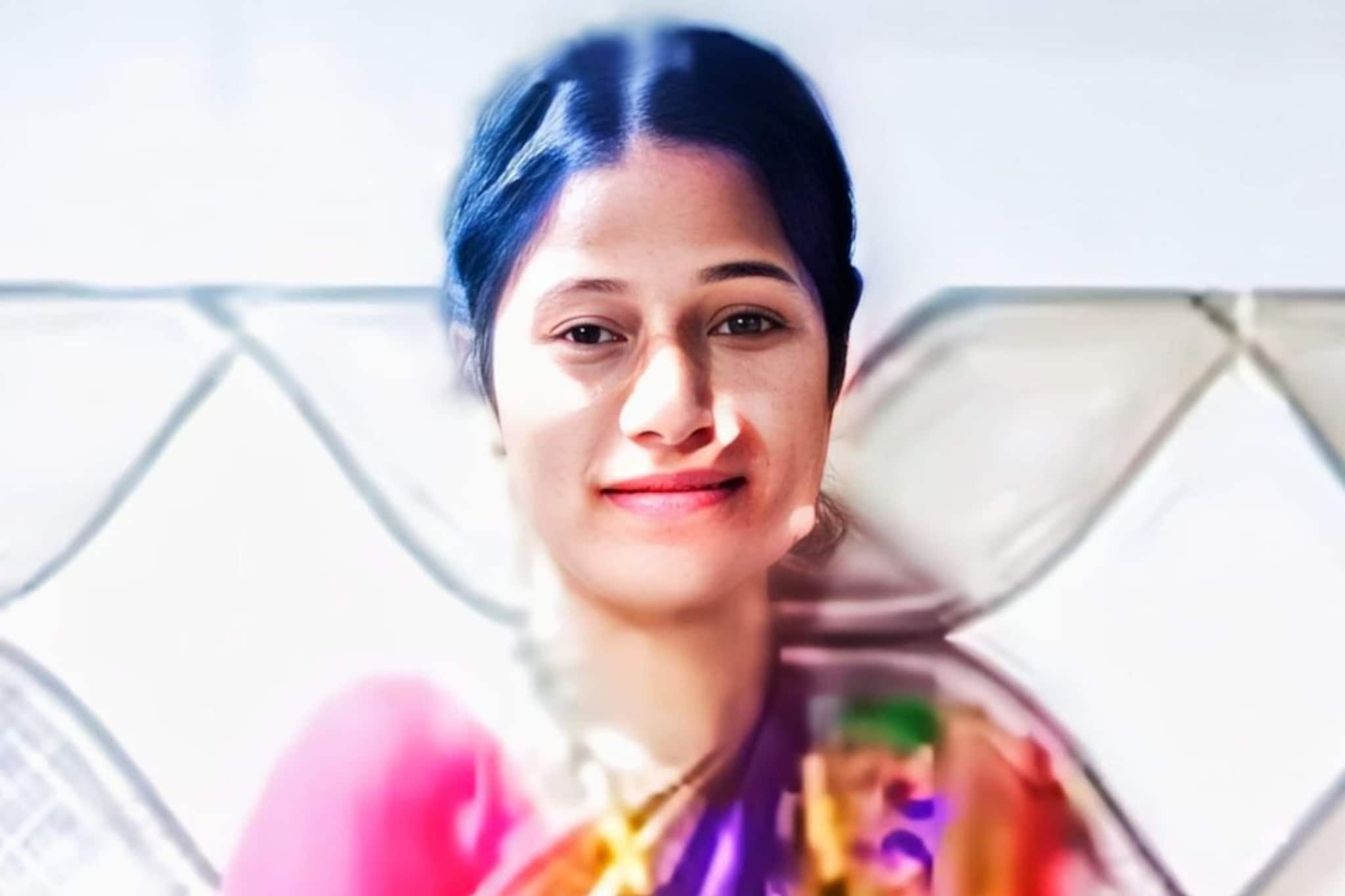 आई सुनेला भेटायला मुंबईला गेली अन्  28 वर्षांच्या प्रिशाने घरी उचललं टोकाचं पाऊल