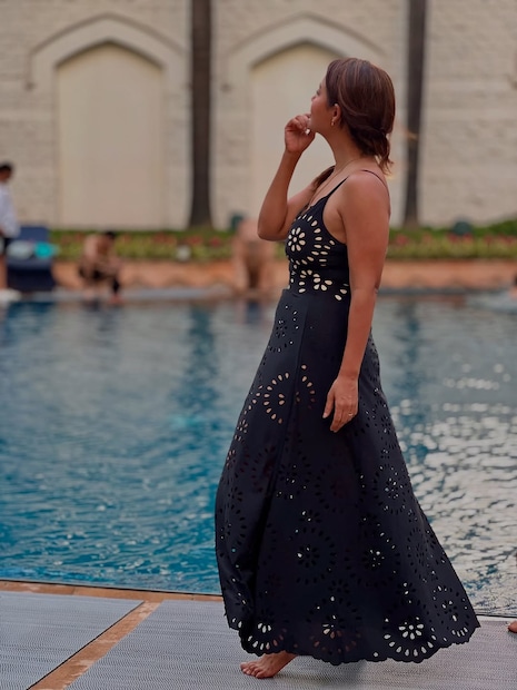 इथे लोकांची एक लग्न होणं कठिण झालेलं असताना प्रसिद्ध टेलिव्हिजन अभिनेत्रीला चौथ्यांदा लग्न करायचं आहे. अभिनेत्रीची तीन लग्न झाली आहेत. तिला दोन मुली देखील आहेत. मात्र तिने आता चौथ्यांदा लग्न करण्याची इच्छा व्यक्त केली आहे. इथे लोकांची एक लग्न होणं कठिण झालेलं असताना प्रसिद्ध टेलिव्हिजन अभिनेत्रीला चौथ्यांदा लग्न करायचं आहे. अभिनेत्रीची तीन लग्न झाली आहेत. तिला दोन मुली देखील आहेत. मात्र तिने आता चौथ्यांदा लग्न करण्याची इच्छा व्यक्त केली आहे.