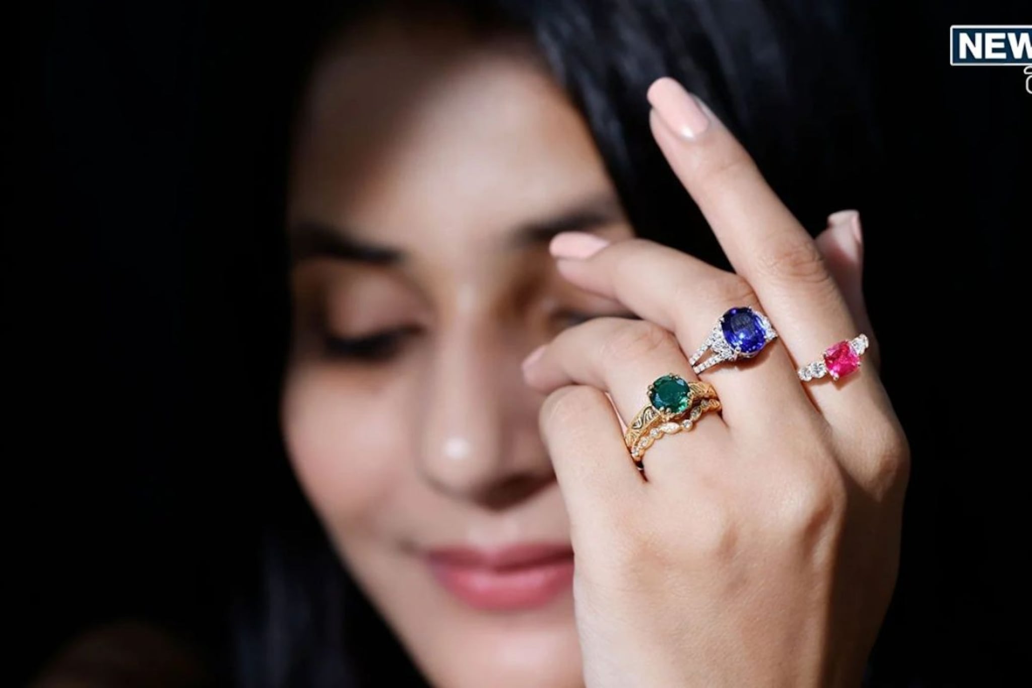 इनकमसाठी 'सुपर बूस्ट' ठरतात 'ही' 4 पॉवरफुल रत्न, धारण करतात सक्सेसची उघडतात दारं इनकमसाठी 'सुपर बूस्ट' ठरतात 'ही' 4 पॉवरफुल रत्न, धारण करतात सक्सेसची उघडतात दारं