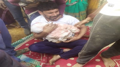 गोंदिया में तेंदुए ने मां-बाप की गोद से 3 साल के बच्चे को छीना; वन विभाग पर उठे सवाल.